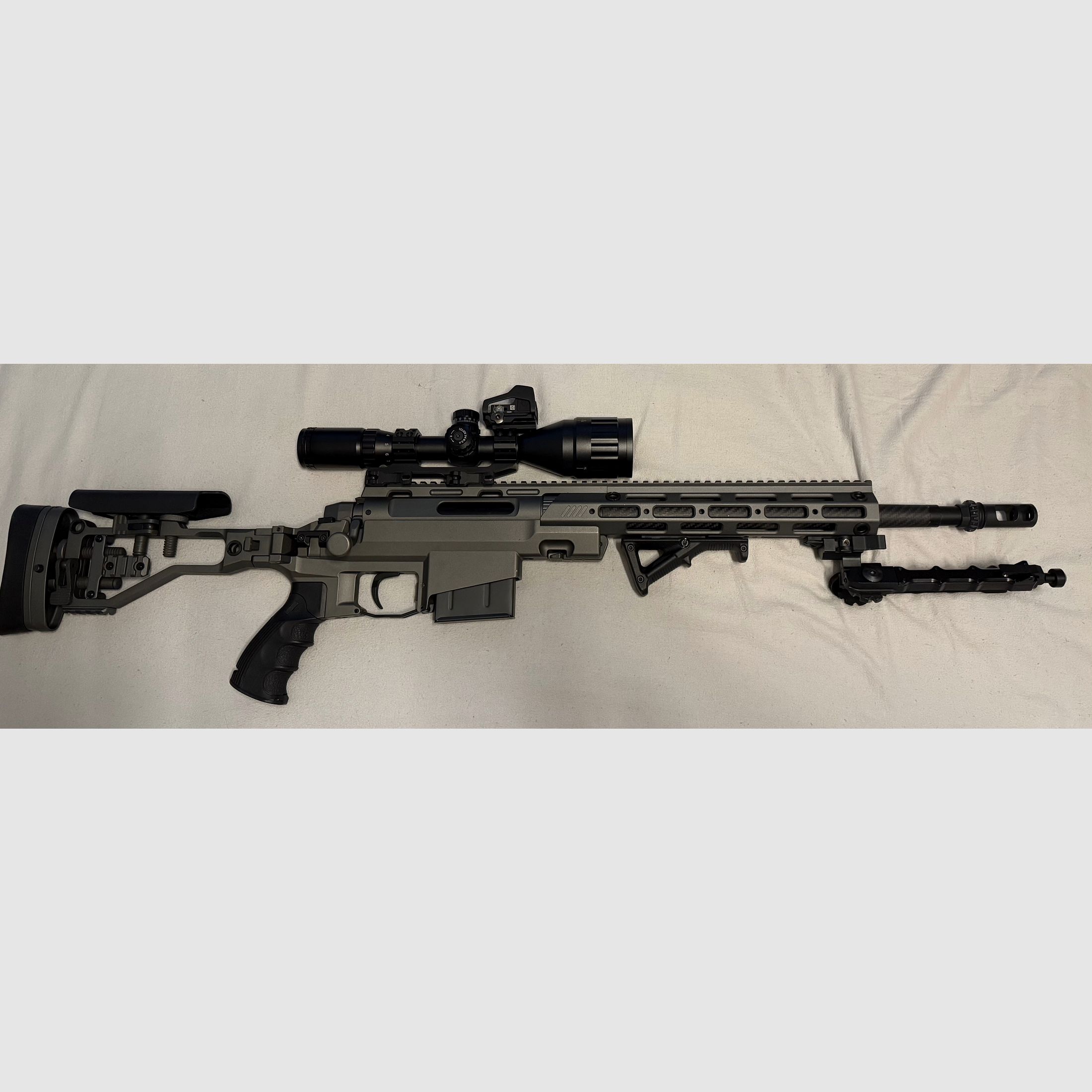 Ares MSR-303 Snipergewehr CPSB-System Springer 6mm BB graphite inkl. Tactical Case u. Zubehör 