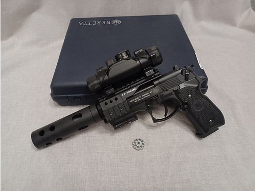 Beretta 92 FS XX-Treme / 4,5 mm Diabolo / CO2 / Pistole / OVP (89)