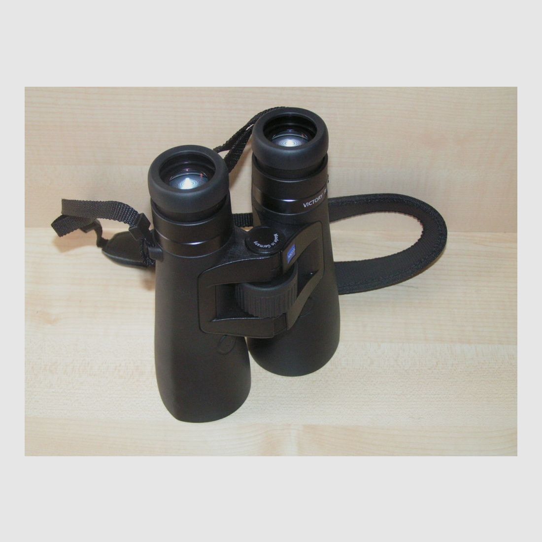 Zeiss Victory RF Rangefinder 8 x 54