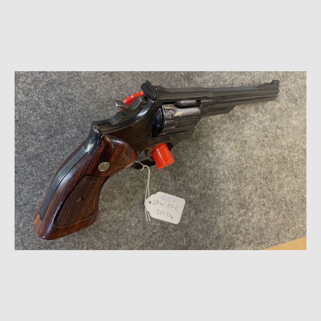 Smith + Wesson 19-4
