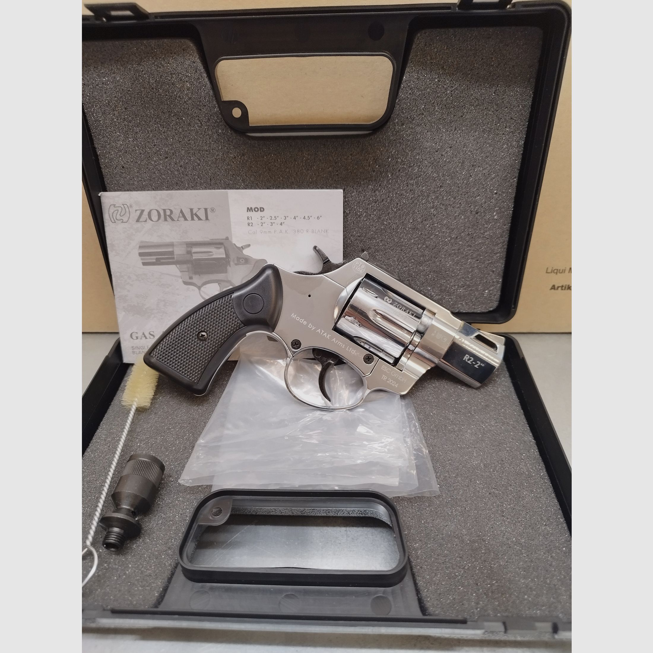Zoraki R2 Blank firing revolver 2" 9 mm RK Shiny Chrome. !!!Like new!!!