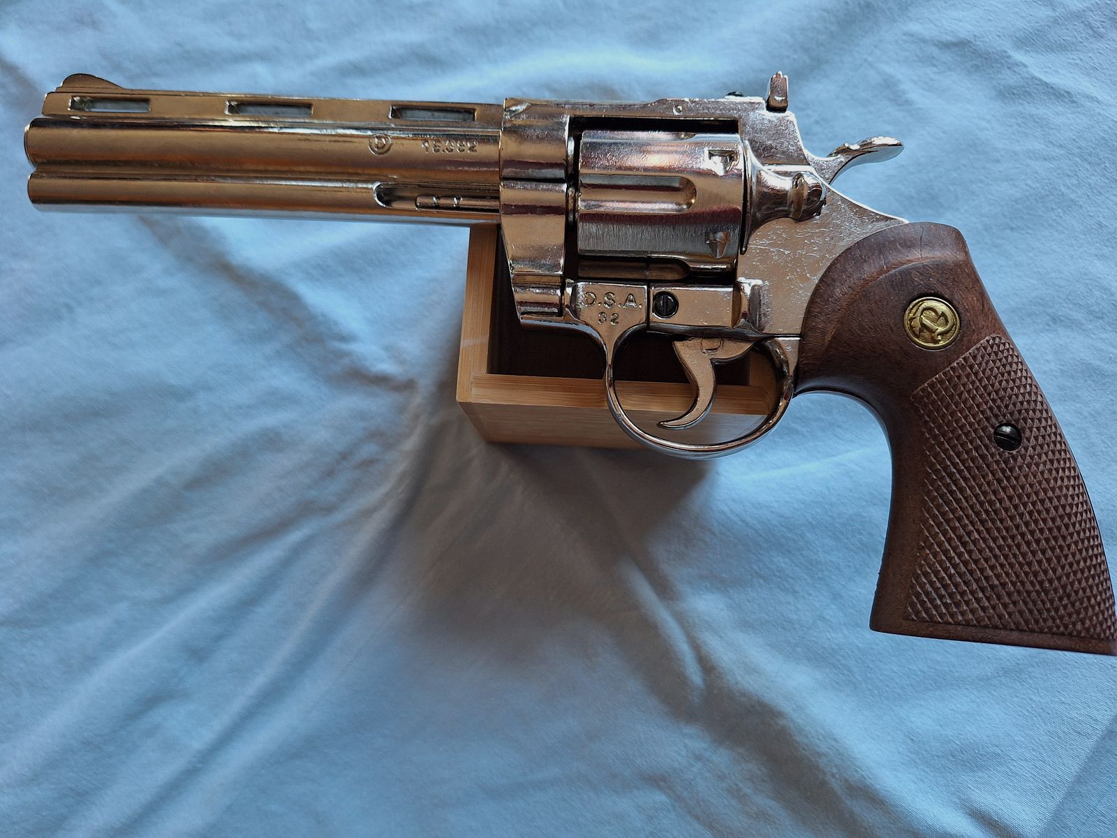 DENIX Deko Revolver Phyton USA 1955 6"