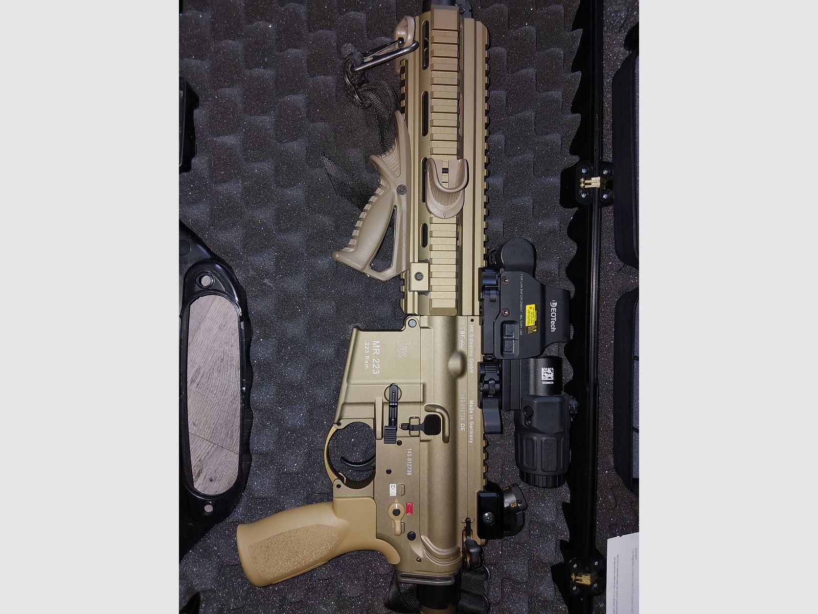 HECKLER & KOCH MR223 A3 inkl Eotech + Magnifier