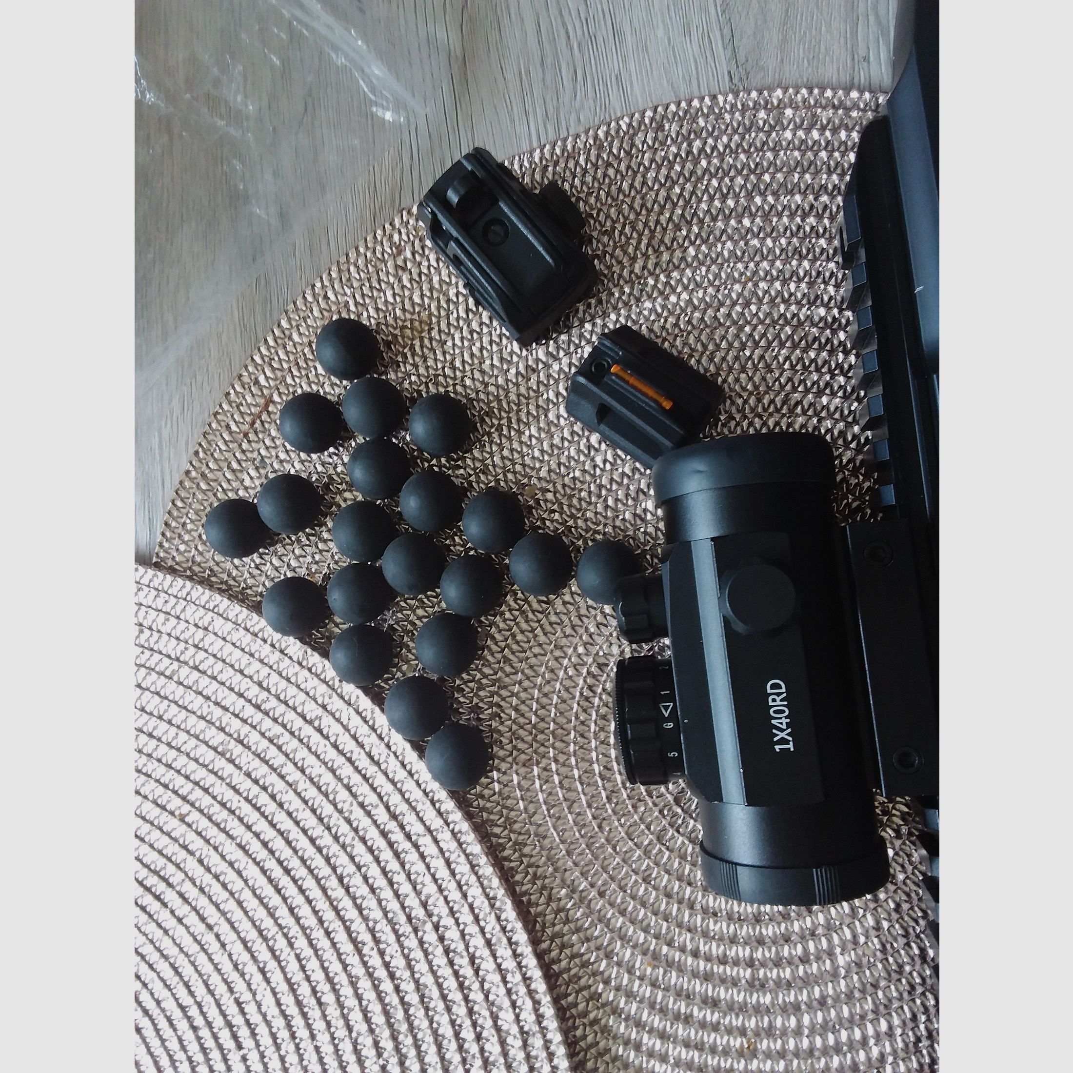 Umarex HDX 68 plus Red Dot Kaliber 68 mm 50 Rubberboals 10 CO2 Kapseln 
