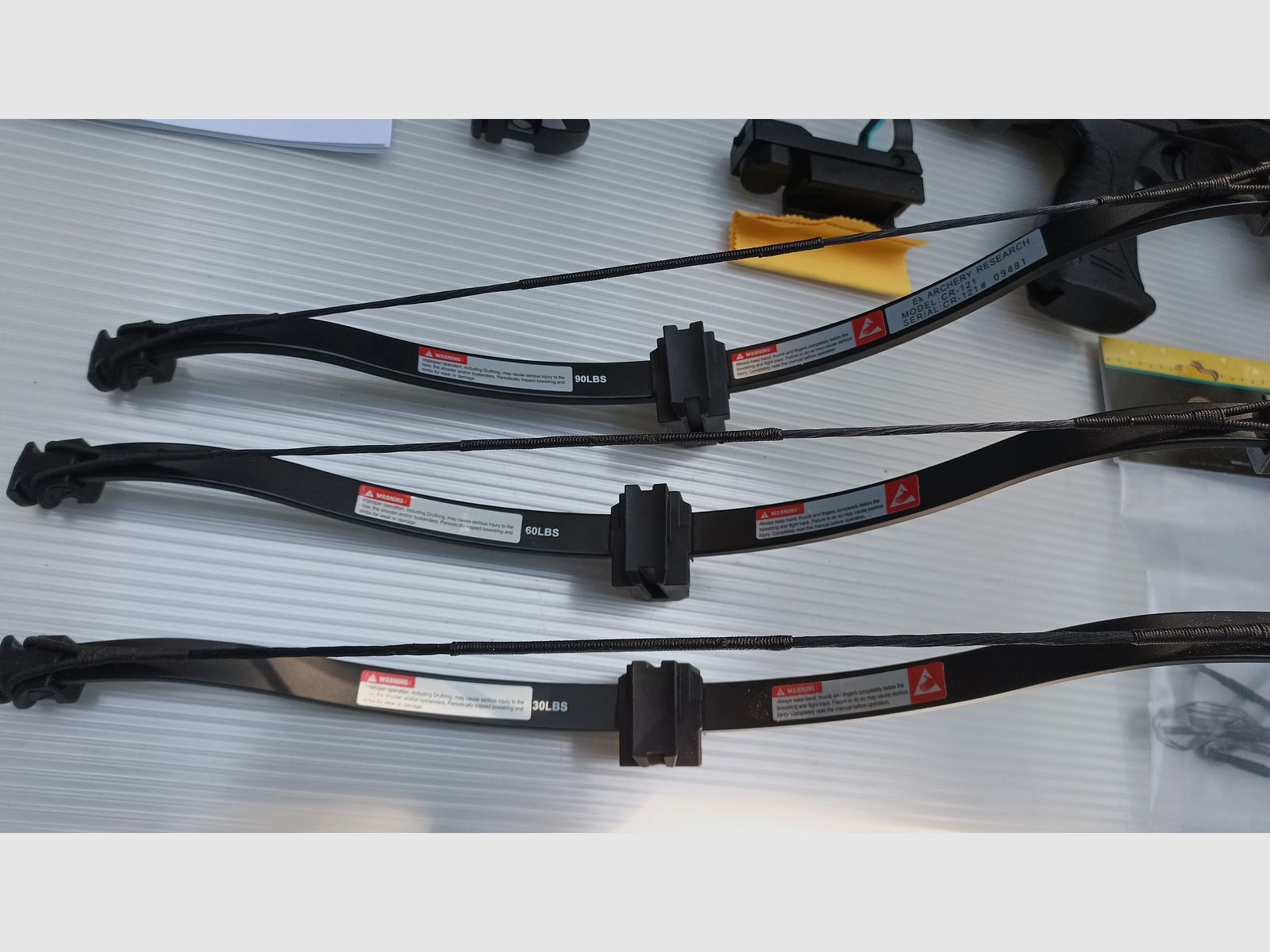 Repetier Armbrust Vlad Set *neuwertig* 3 Bögen 39 Pfeile Red Dot