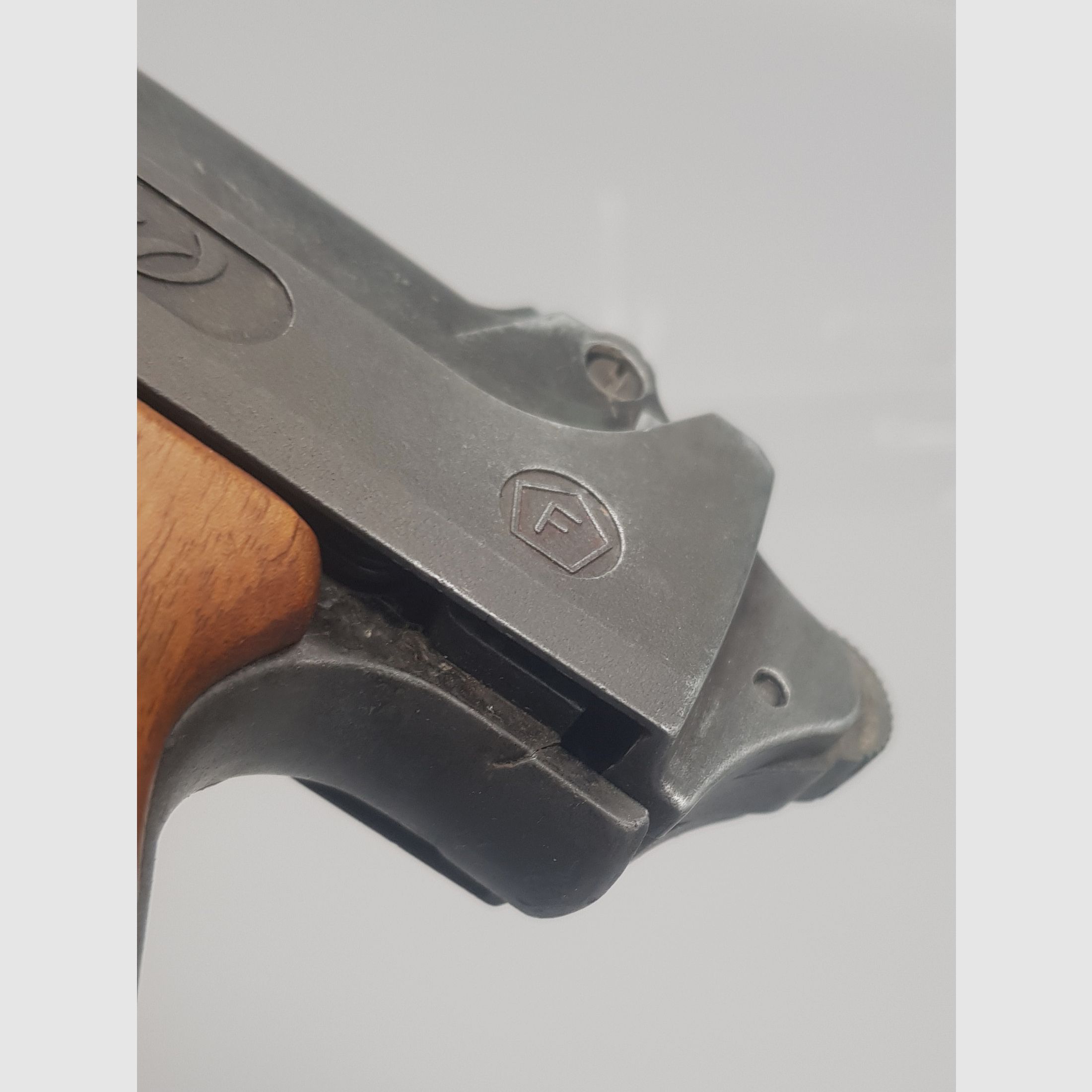 Sammler aufgepasst hier gleich 2 Sammelstücke alter FB Record Jumbo Mauser Hamlet Eichenlaub Luftpistole  im Kaliber 4,5mm Diabolo Druckluft 