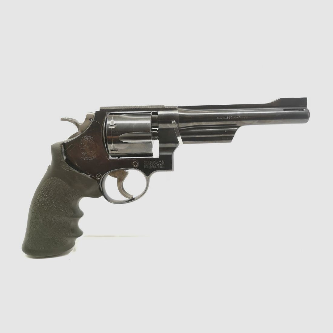 Smith & Wesson	 27-3