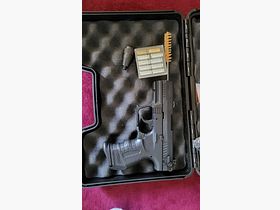 Walther P22. Plus Koffer und Munition.