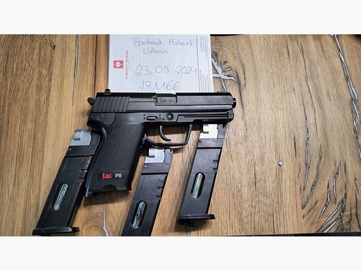 P8 mit 3 Magazinen zu verkaufen