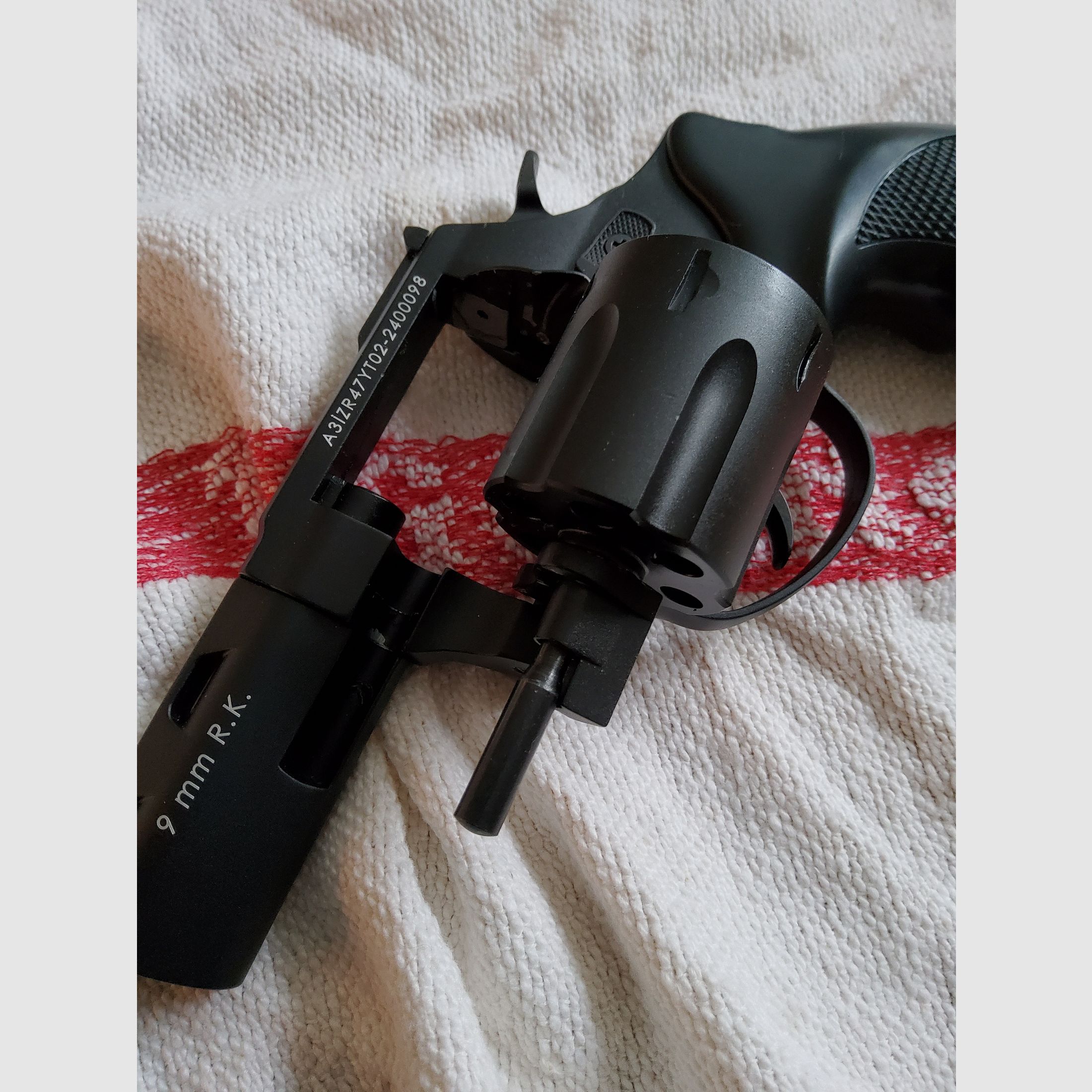 Zoraki R2 3'' Schreckschussrevolver 9 mm R.K. absolut neuwertig incl. Munition 