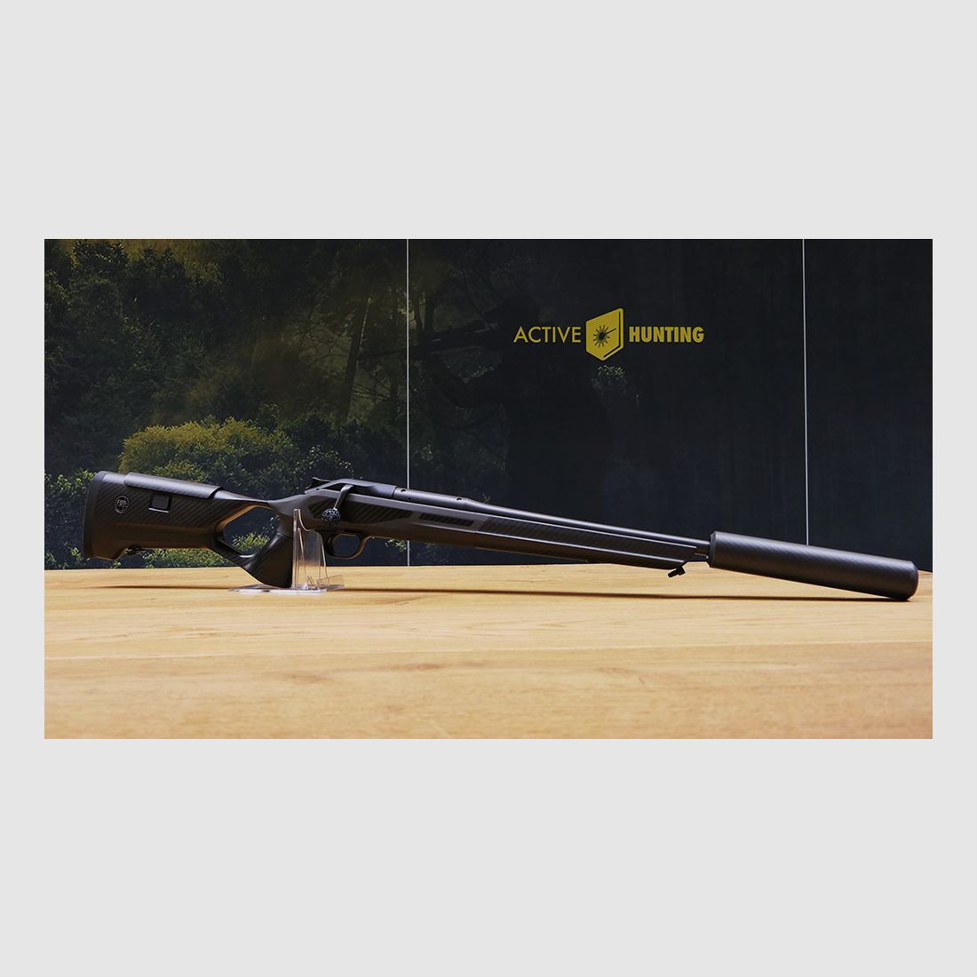 Blaser R8 with FBT carbon stock / .308 Win. / 47cm barrel length / M15x1 / FBT INCA 44Ti silencer / TOP