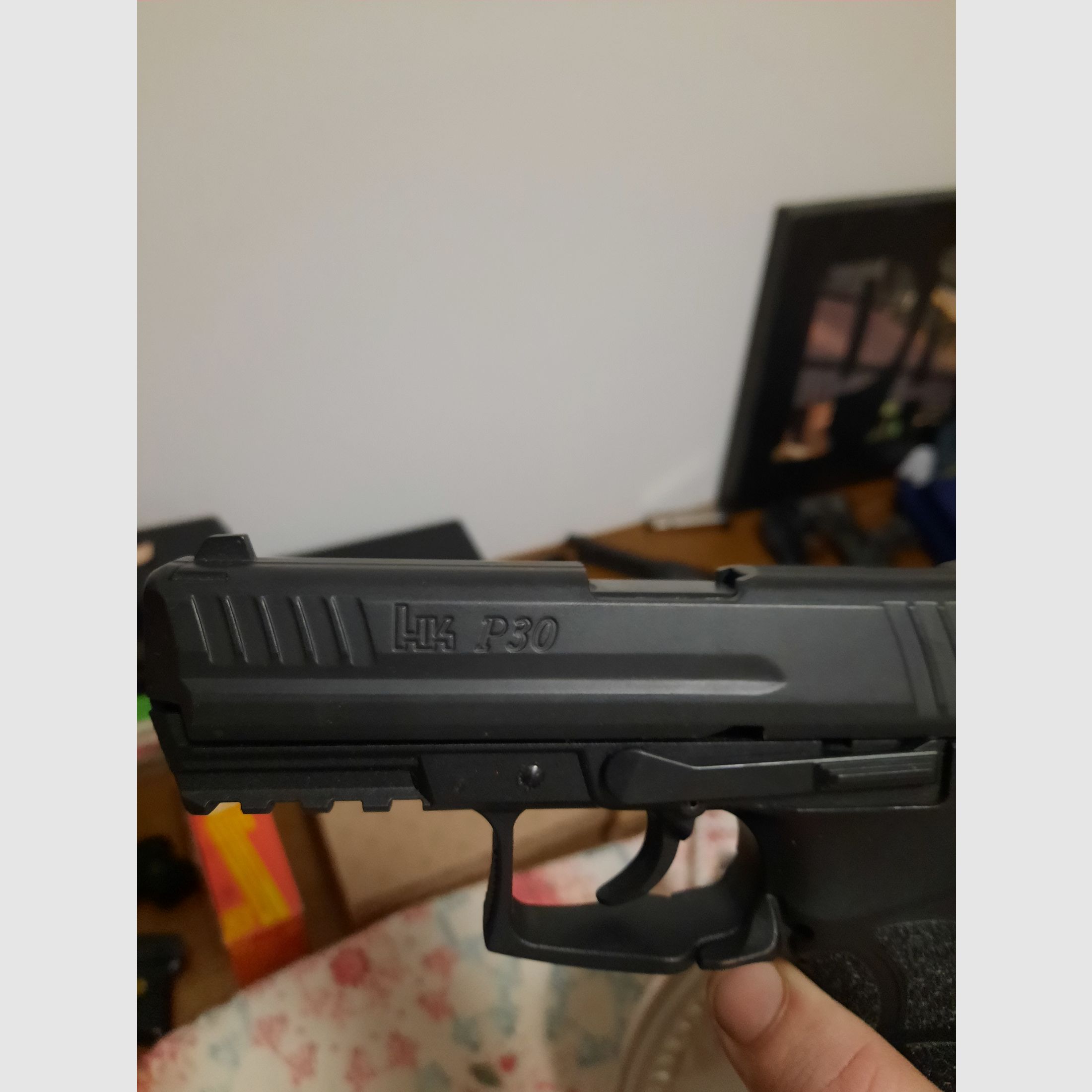 Heckler und Koch HK P30 / 9mm réplica de disparo de fogueo con licencia de Umarex