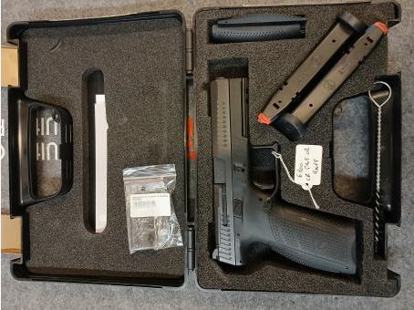 CZ P10-F OR, Kal. 9x19