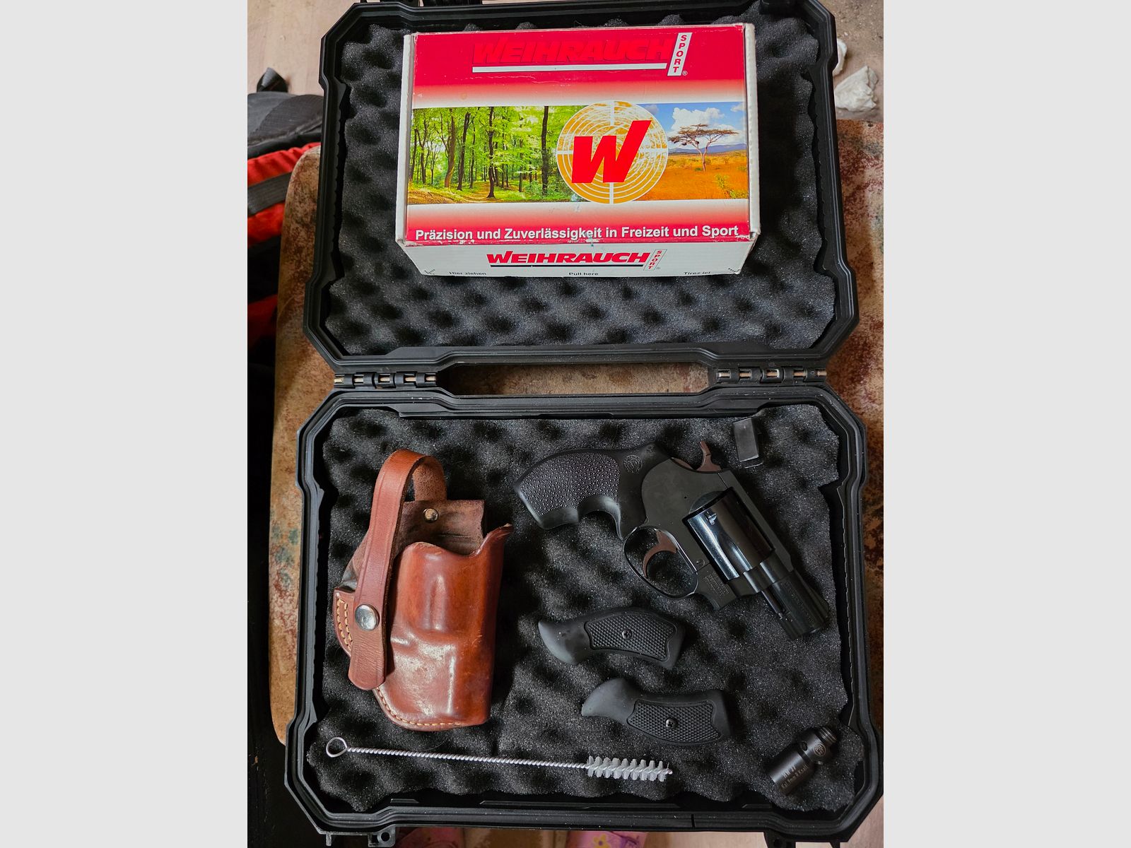 Weihrauch HW 37 con HOGUE BANTAM impugnatura, ROSS ECHTLEDER - HOLSTER, 9mmRK