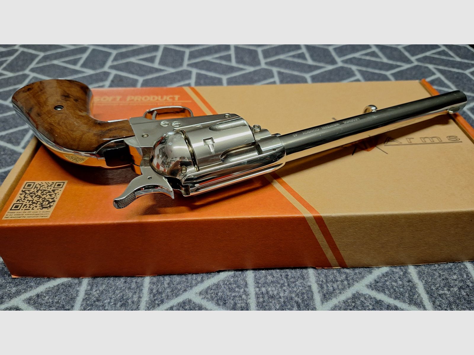 King Arms SAA .45 Peacemaker 7,5 Zoll Revolver CO2 6mm BB silber-chrome Finish