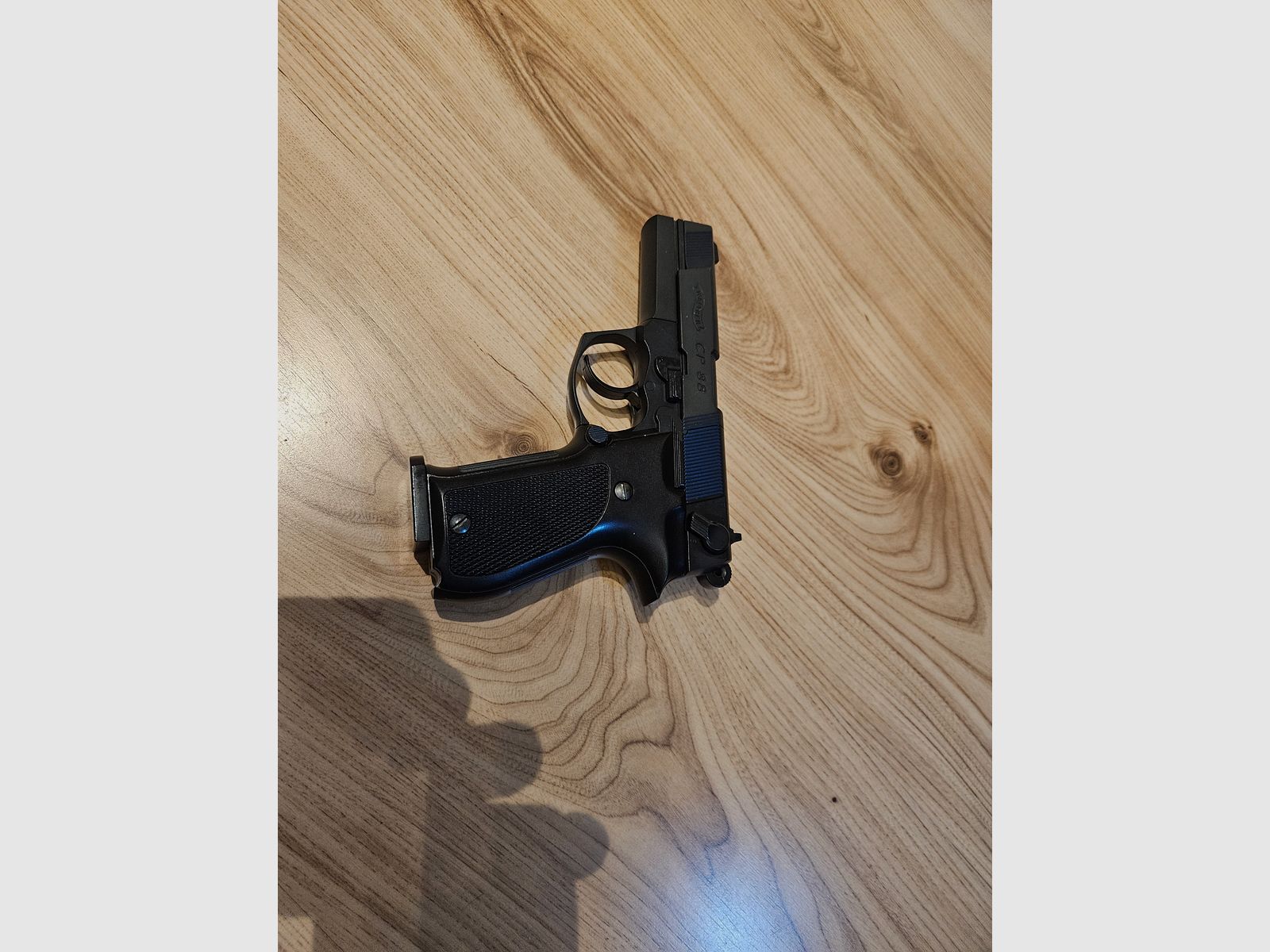 Walther CP 88 + munición + cápsulas de CO2 + caja de captura de balas + 2x cargadores