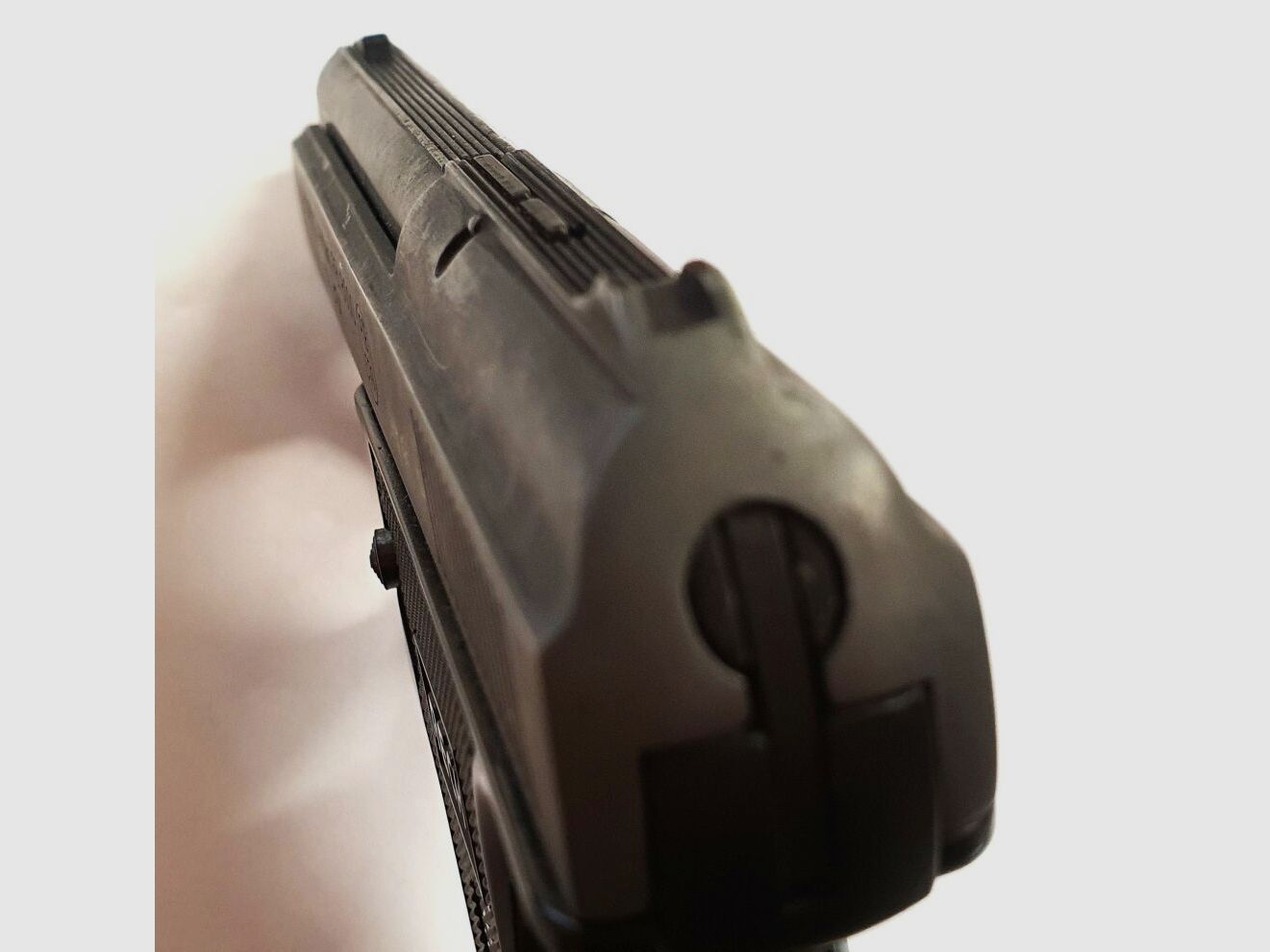 Reck Schreckschusspistole, Perfecta Mod. FBI 8000 Kaliber.315 K