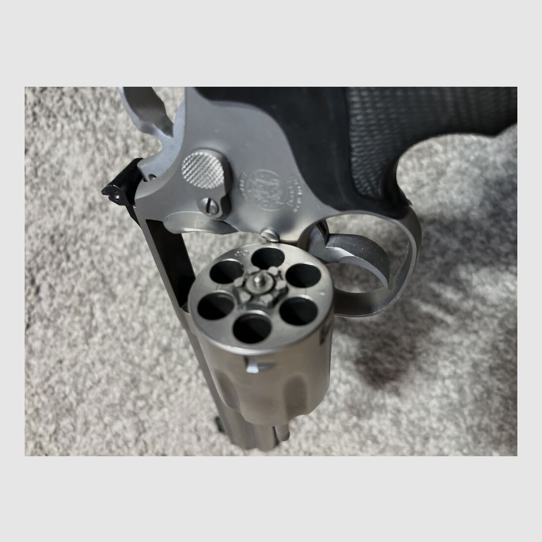 Smith&wesson 686/3 6zoll Brushed Stainless. Target Champion