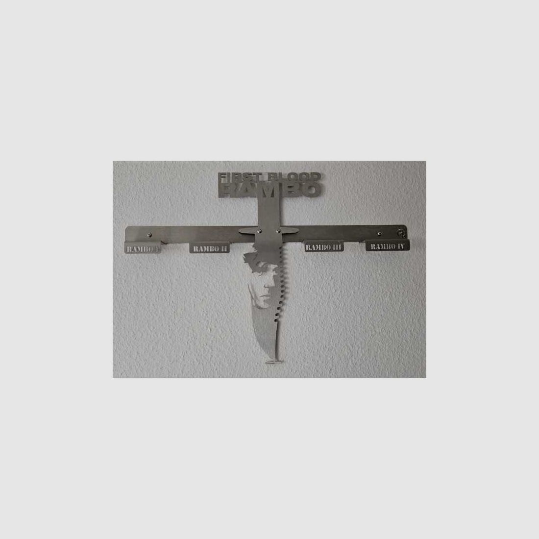 Rambo 1-4 Messer Designer Wandhalter Edelstahl 3D Effekt