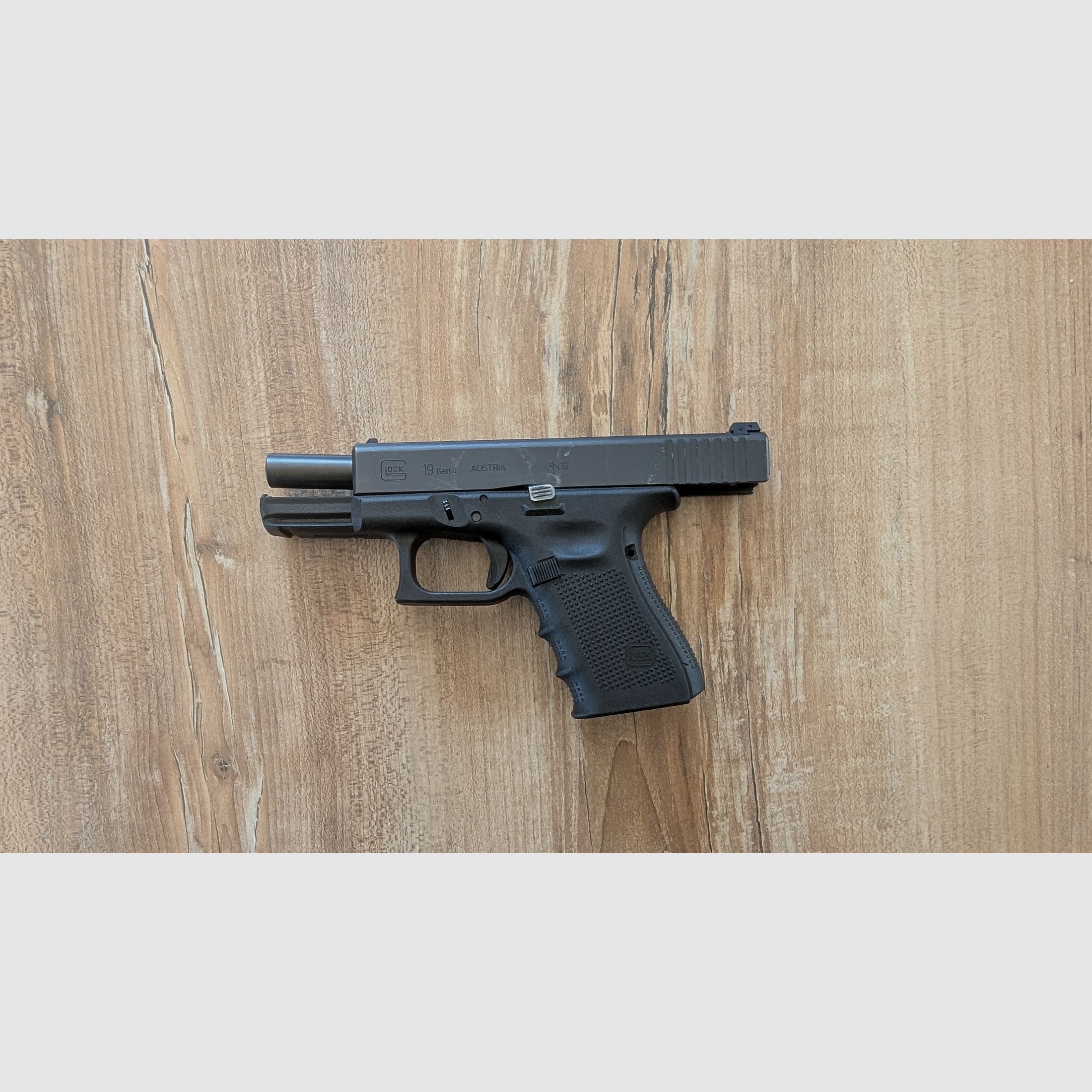 Glock 19 Gen 4 – calibro 9mm 
