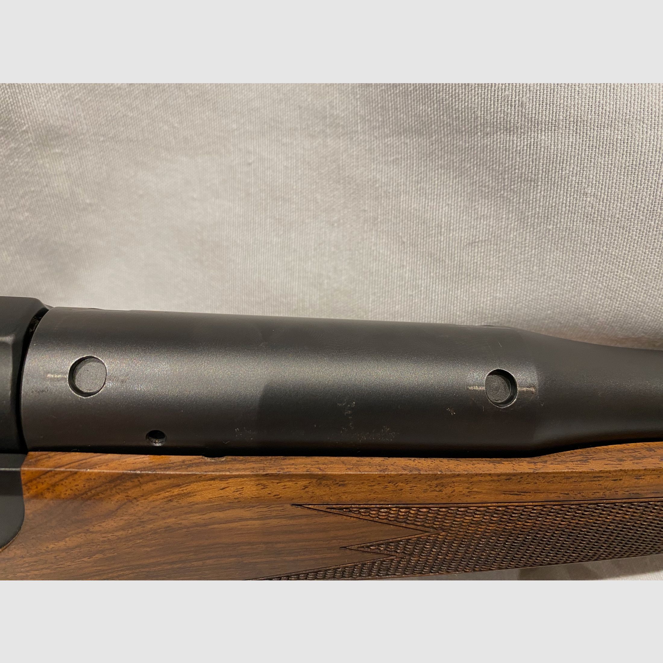 Blaser R8 Holz Standard mit Swarovski Sattelmontage 