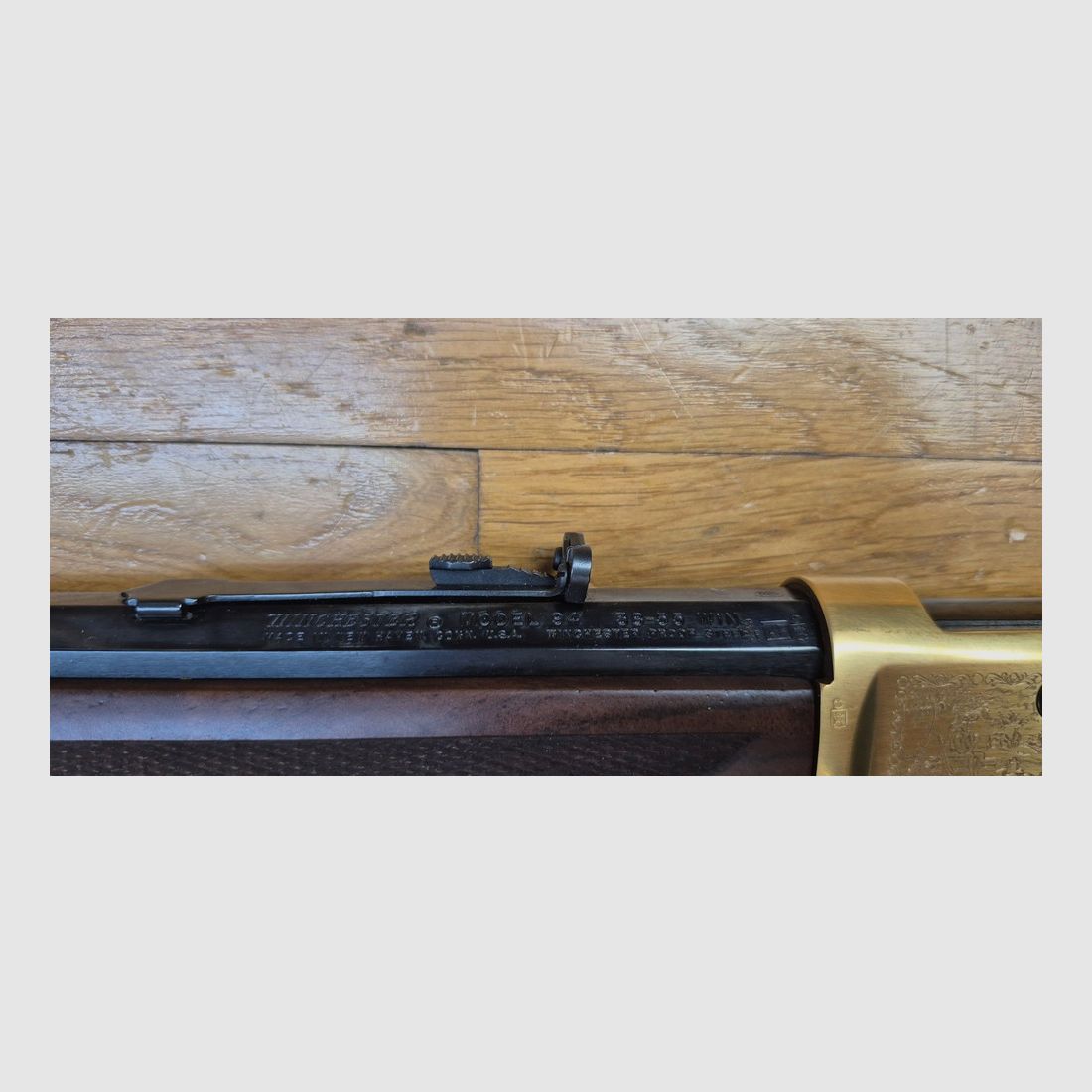 Winchester commémo « Oliver F. Winchester » OFW 1894 – 19.999 ex. – Quadrillages superbes – 38-55Win – Jamais tiré – Boite d&rsquo;origine et boite vide de munitions au modèle – État TBE+++, image 35 sur 41