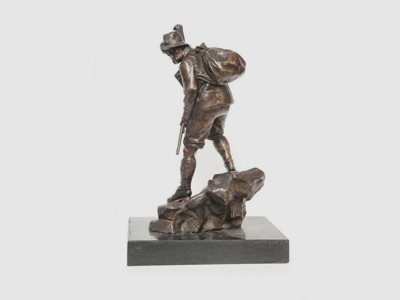 Oskar Hertel bronze casting hunter sculpture