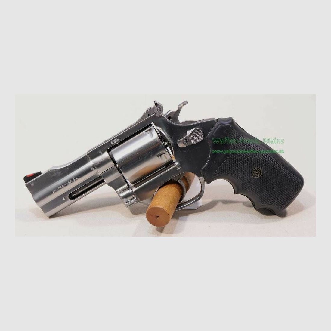 Rossi 720Stainless, image 1 of 3