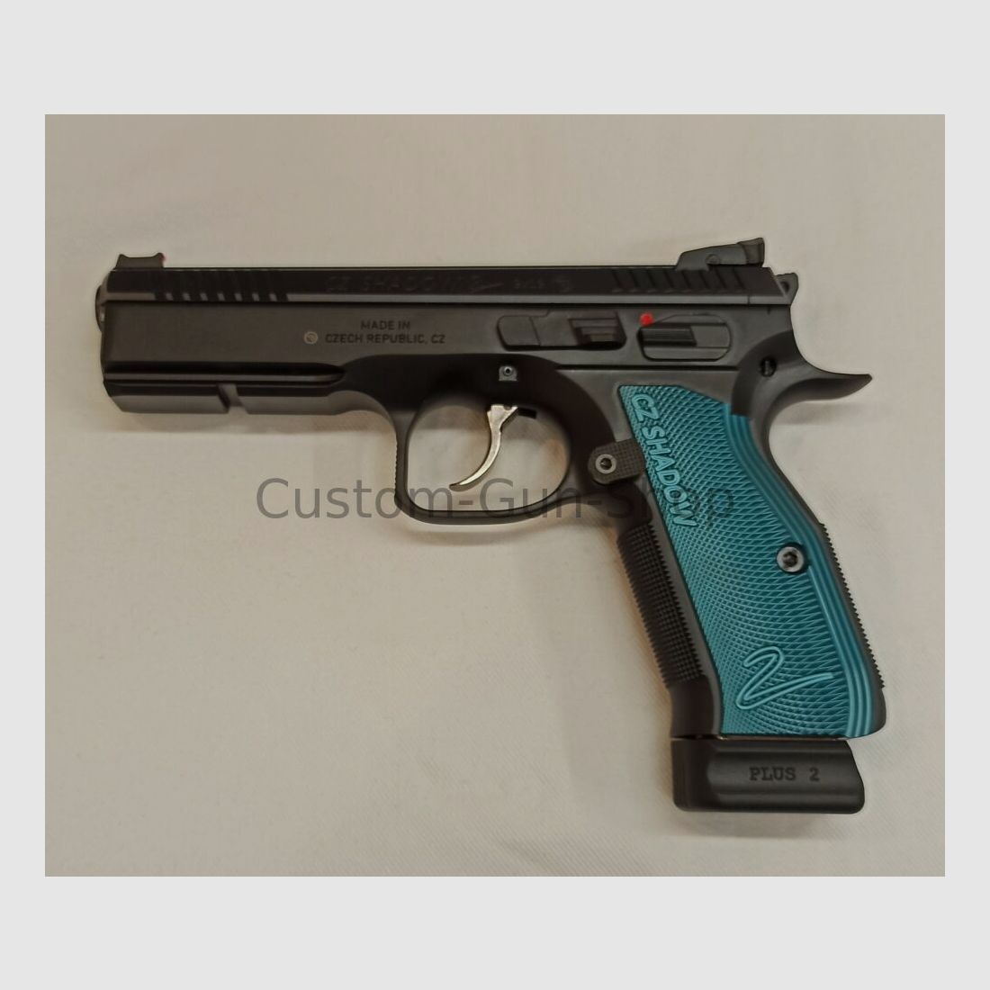 CZ Ceská Zbrojovka	 CZ 75 Shadow 2