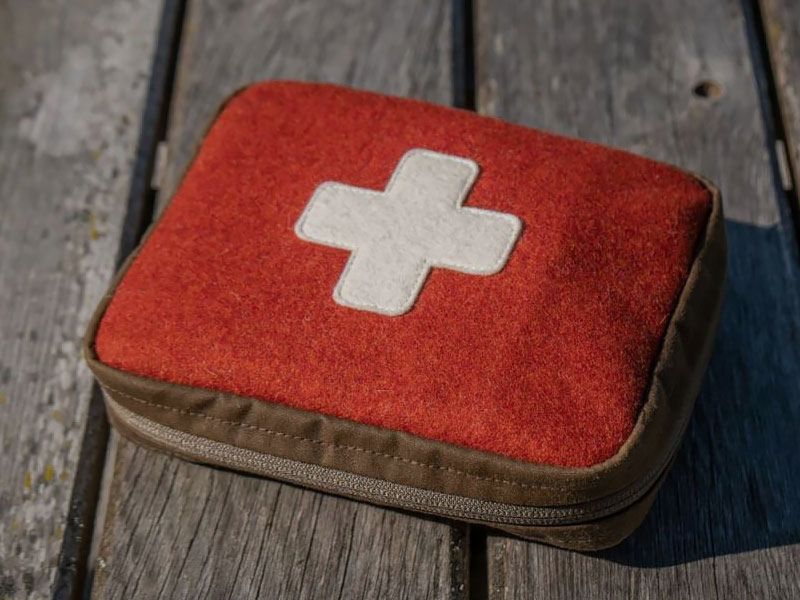 WALDKAUZ Erste-Hilfe-SET "AIDgenosse"