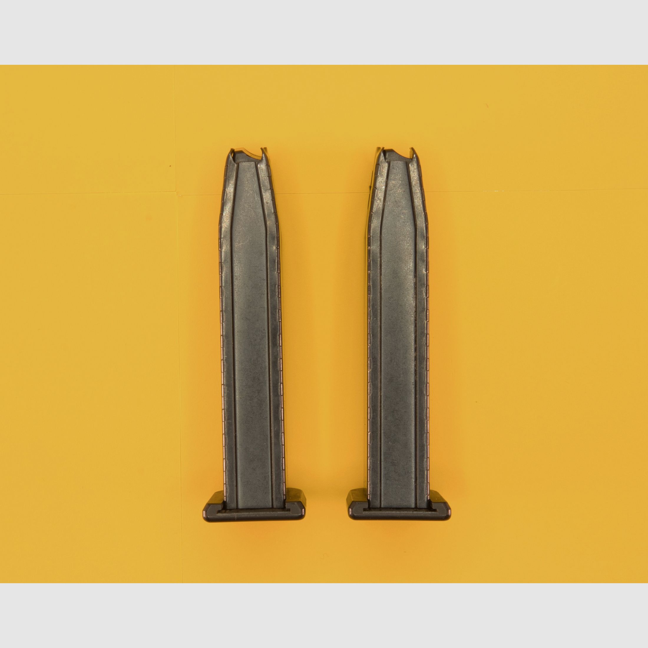 Offering here two magazines for the Walther P 99 blank firing weapon