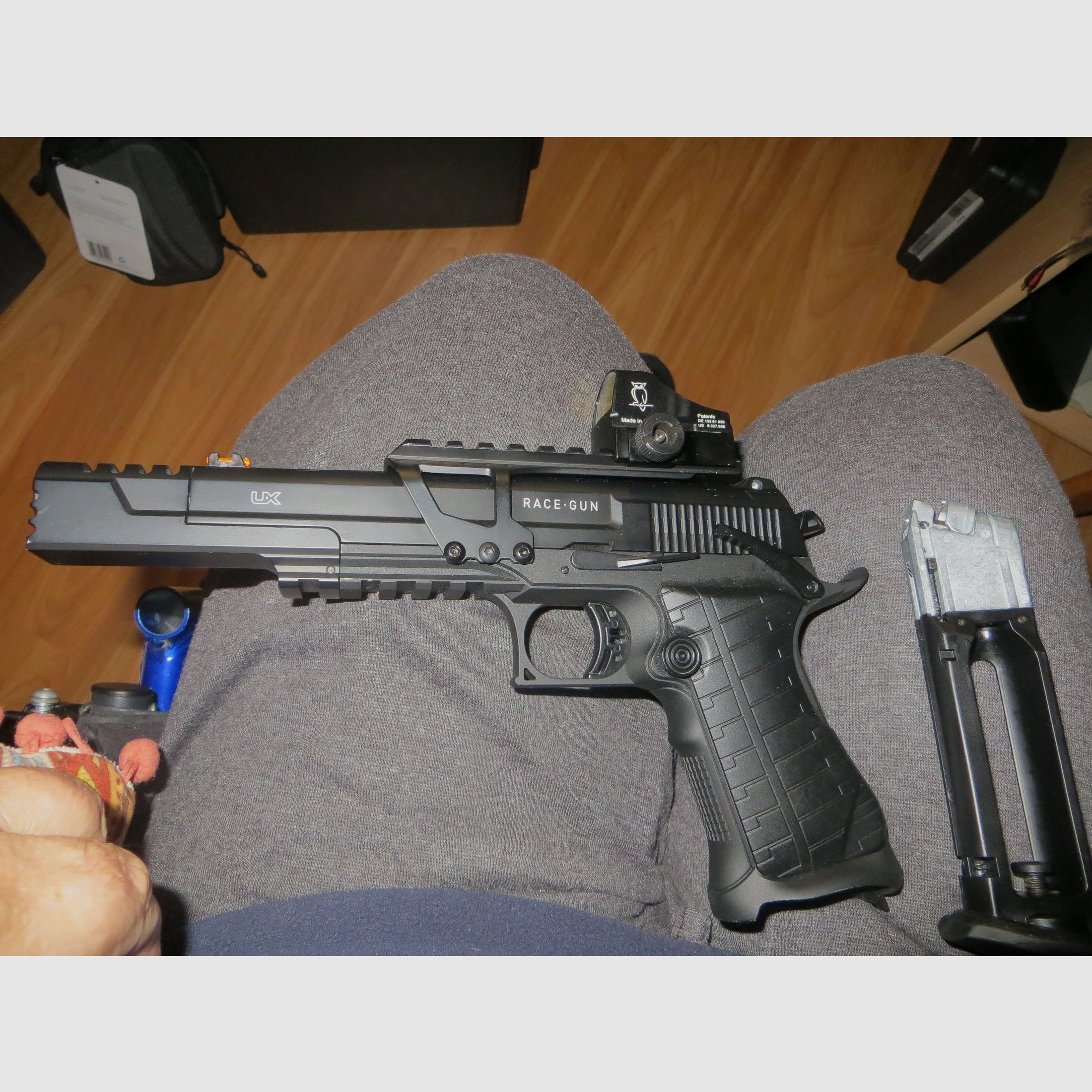 UMAREX RACE GUN mit Docter Sight