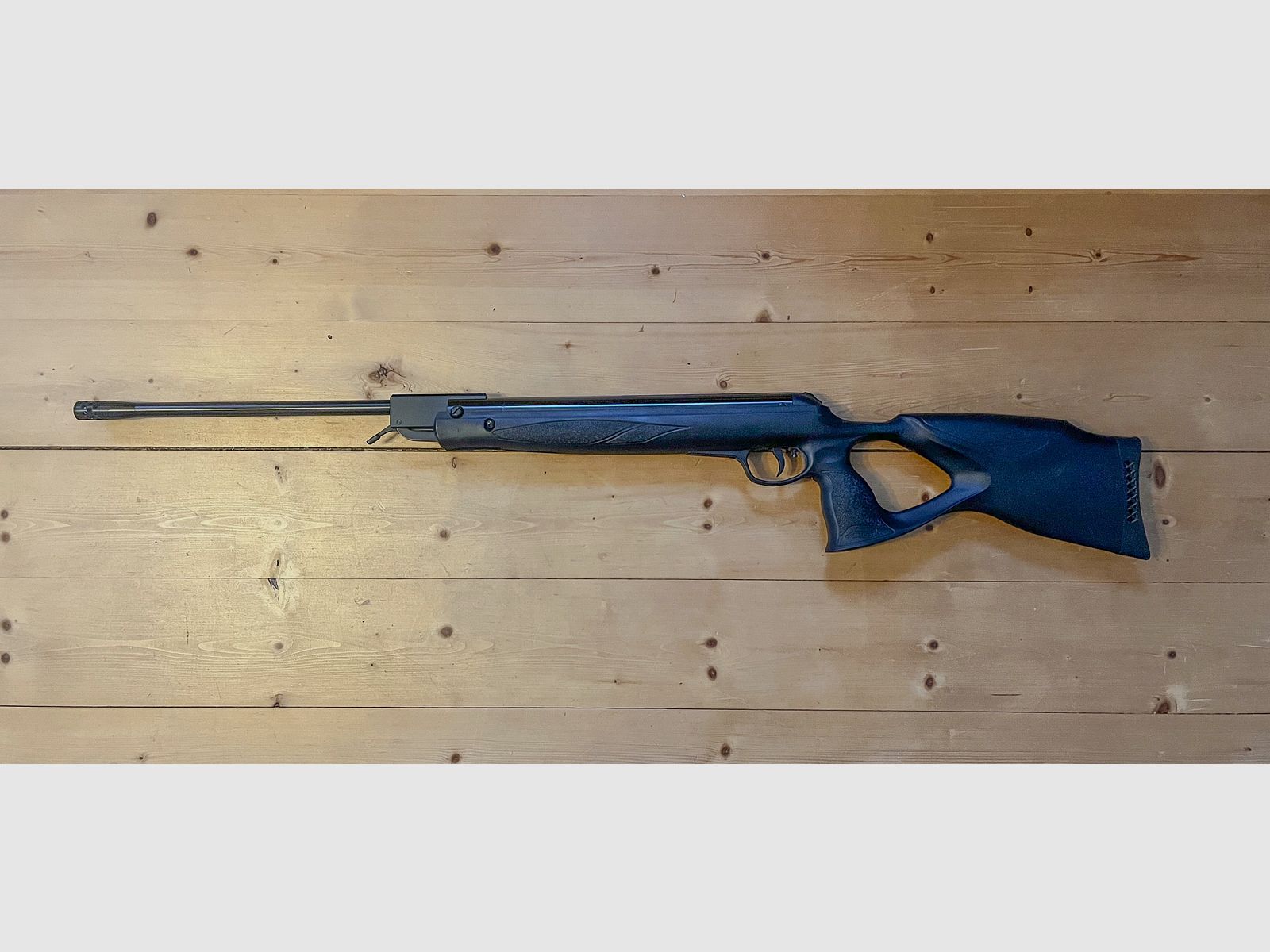 Rifle de aire Walther Century Varmint 4,5 mm Diabolo con culata de plástico