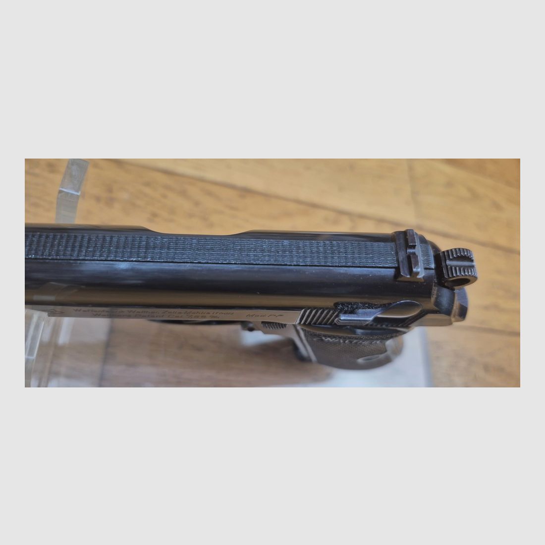 Magnifico pistola Walther PP periodo III Reich – Bella fabbricazione Walther Zella-Mehlis – Calibro 7,65 mm – Arma civile di fine 1937 – Splendida brunitura originale al 99% – 100% Numero di serie – Meccanica perfetta – Canne a specchio nuova – Caricatore conforme – Un magnifico PP – TBE++, immagine 12 di 19