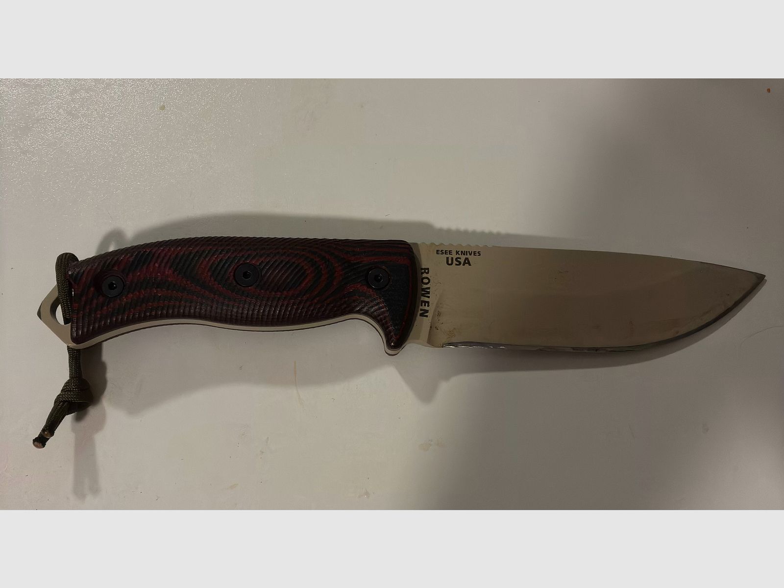 ESEE 5 3D impugnatura