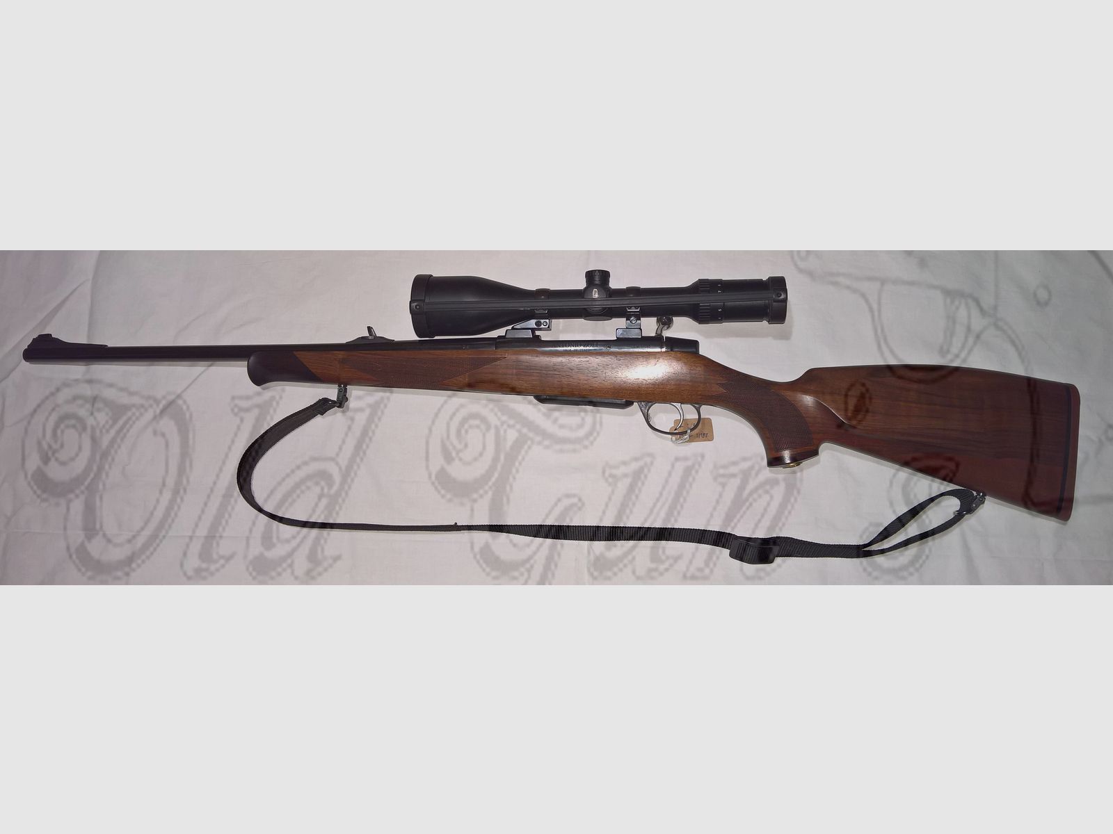 Antonio Zoli carabina ripetitiva 8x57JS Bayern con Meopta Meostar R1 3-12x56RD