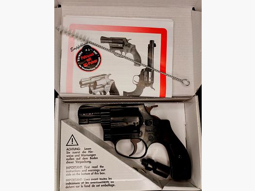 Weihrauch HW37 Cal. 9mm R.K. (PTB 887) OVP muy bien conservado (Arminius HW 37)