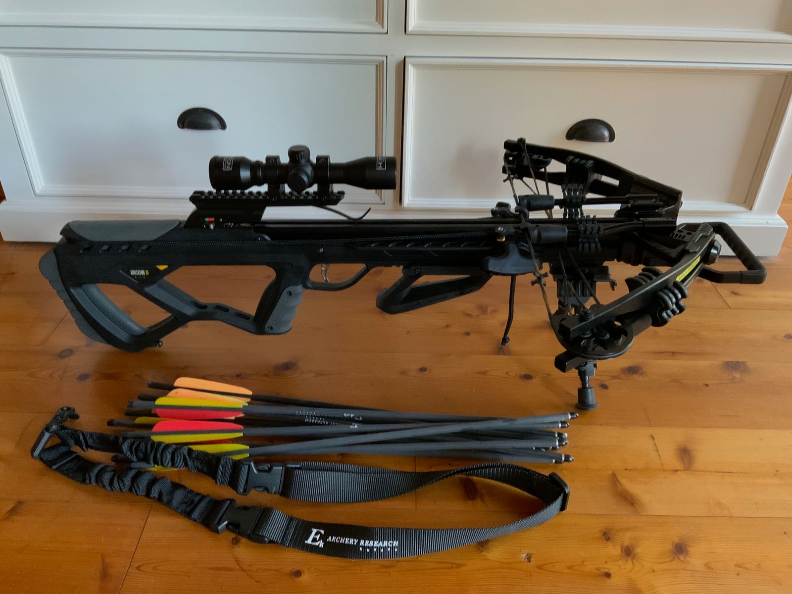 EK Archery Guillotine M Armbrust Crossbow, Bild 1 von 5