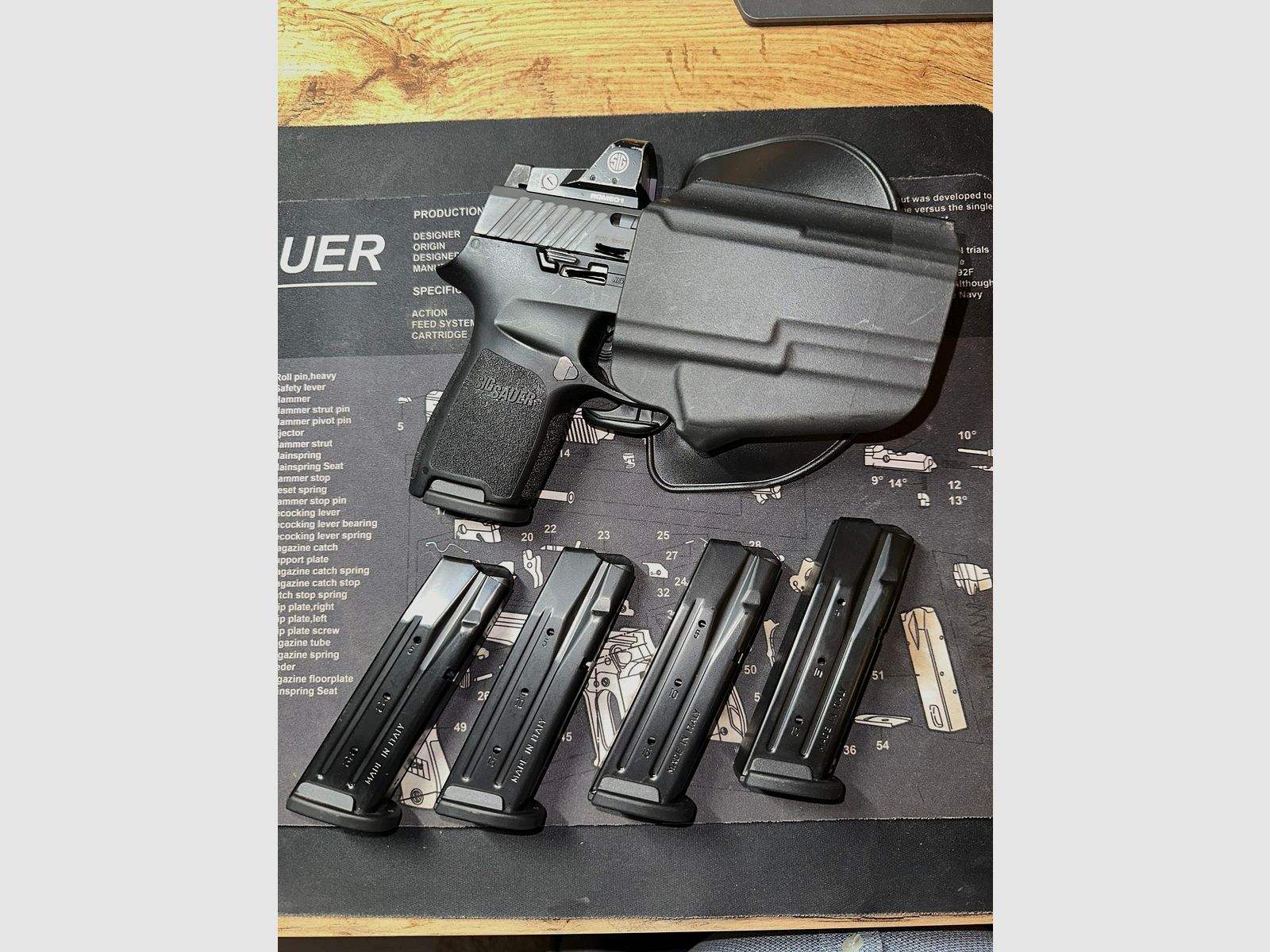 Sig Sauer P320 X-Compact RX 9mm Luger – Romeo1, 5 Magazine, top Zustand