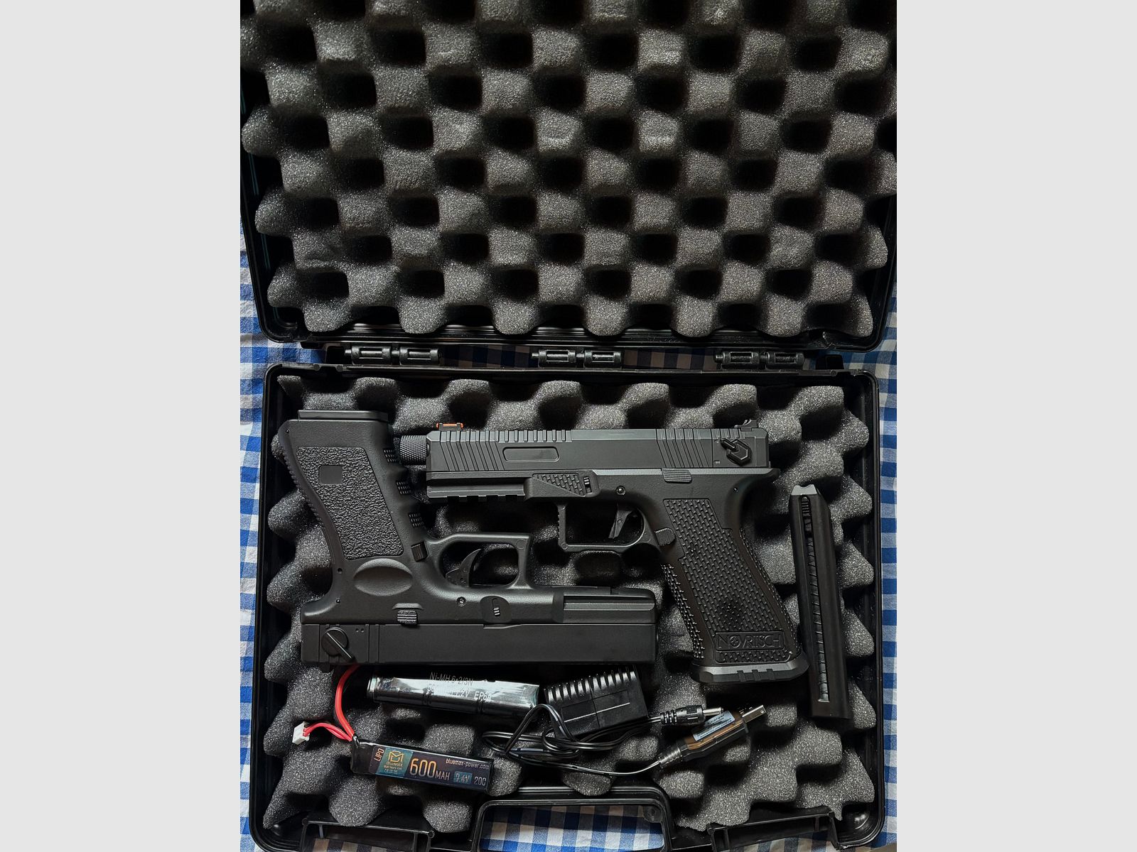 Paquete AEP Cyma G18+Novritsch SSE 18 AEP's <0,5 Julios