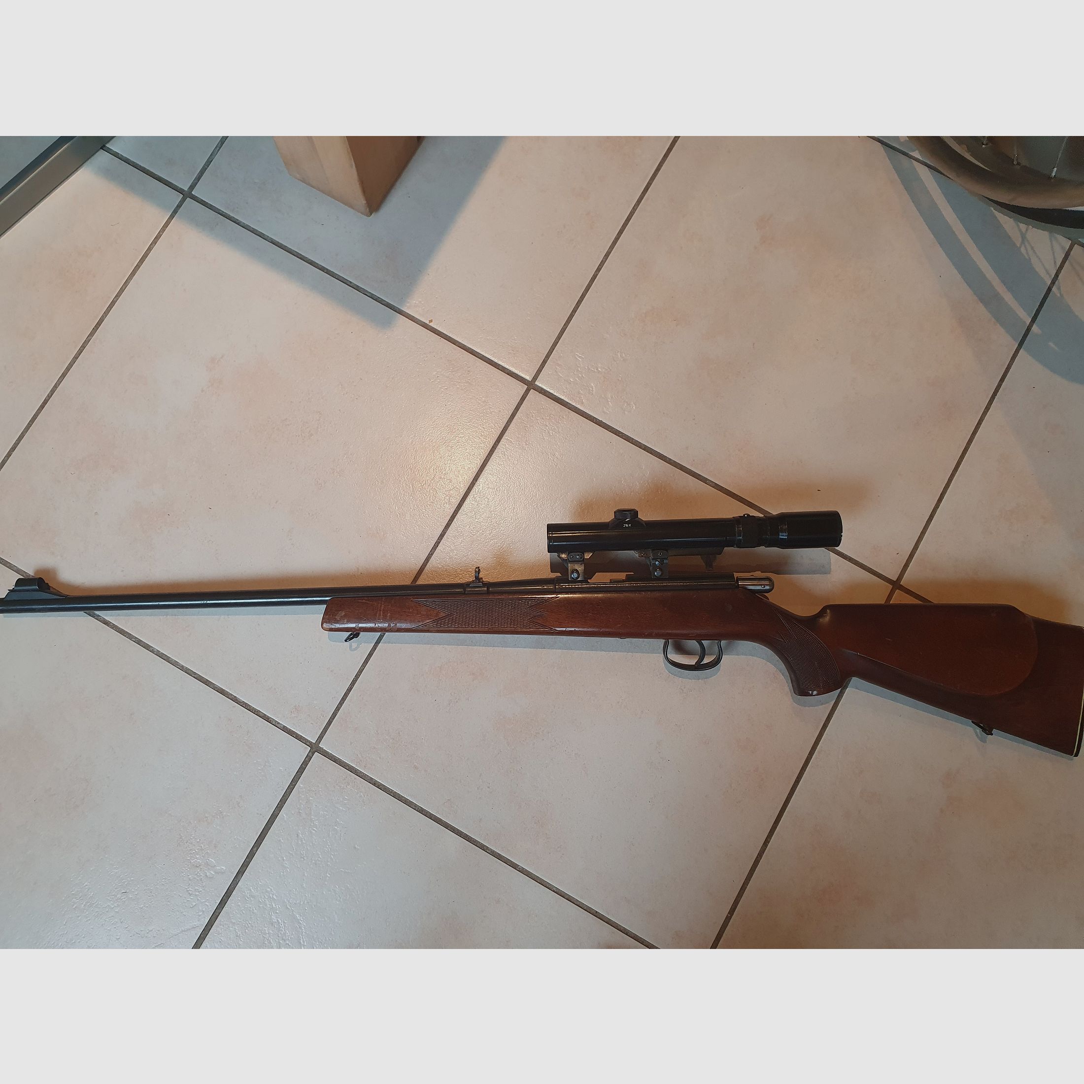 Selling various weapons as a complete package (or individually)