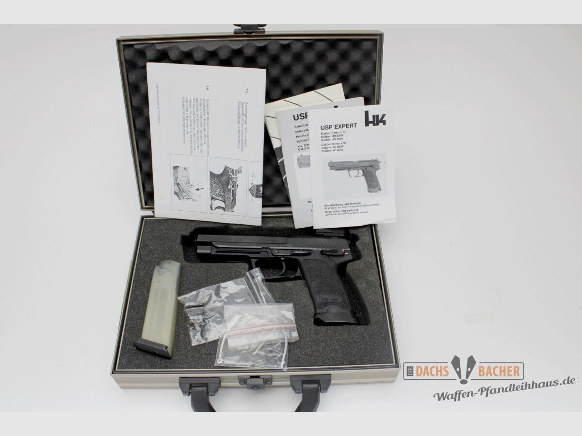 Pistol H&K HK USP EXPERT caliber .40S&W with Vortex Defender CCW and case