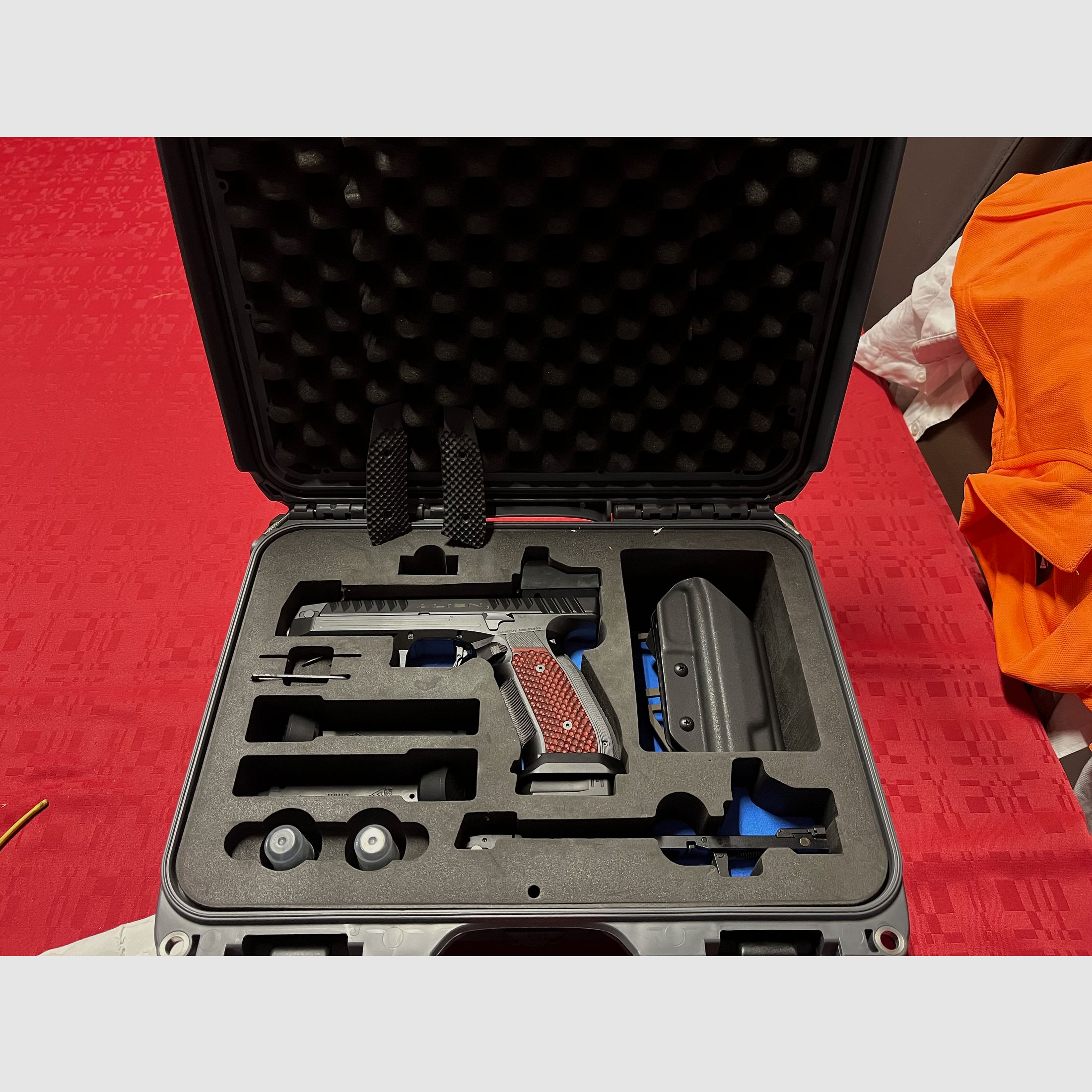 PACK DE PERFORMANCE DES BRAS ALIEN LAUGO