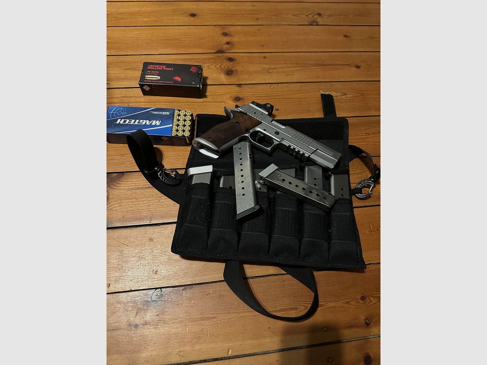 Sig Sauer  X-Six 45 Acp und WS 9mm