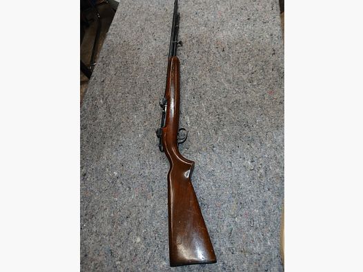 Karabin małokalibrowy Remington 550-1 półautomatyczny kal .22 long Rifle samopowtarzalny