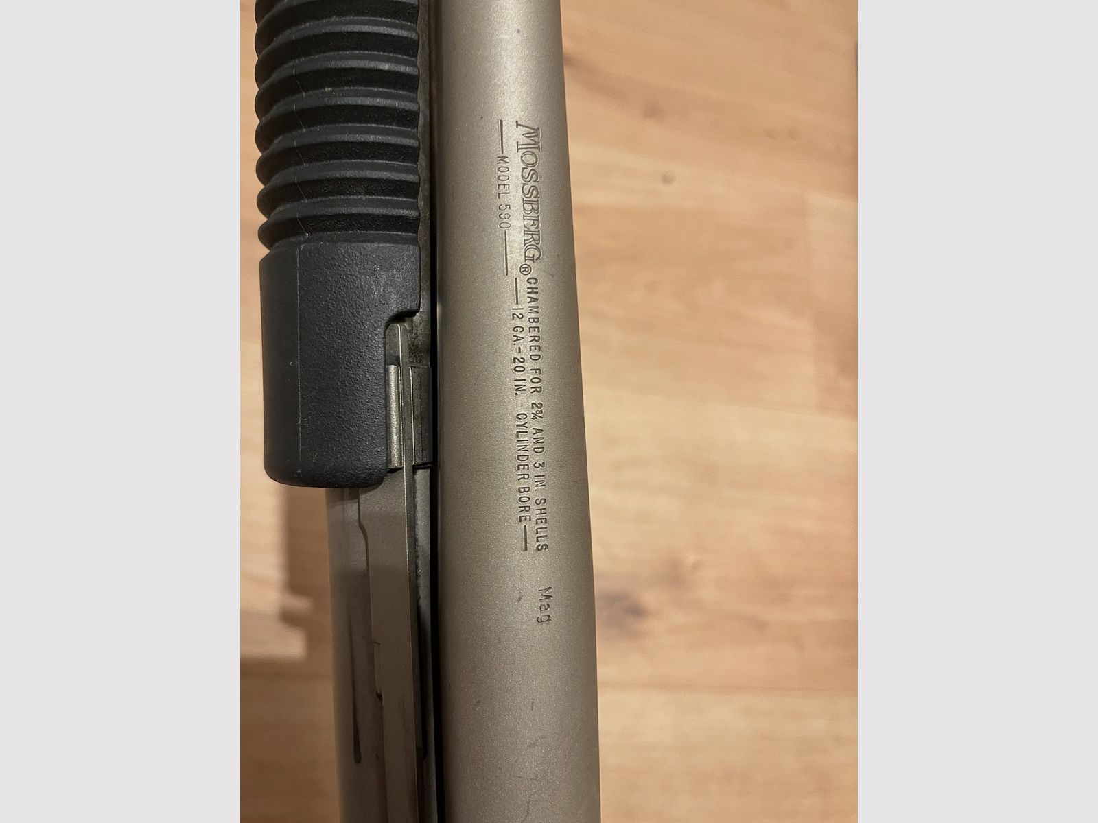 Vorderschaftrepetierflinte Mossberg 590 Mariner 12/76