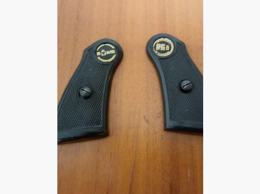 Röhm RG 6 revolver a gas impugnature