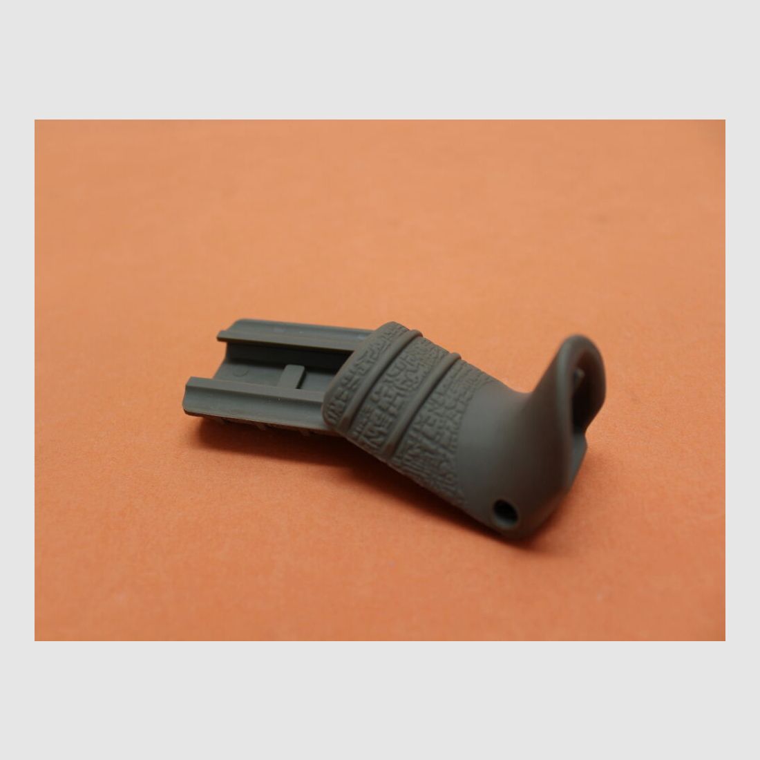 UTG - Leapers UTG Tactical Hand Stop Kit (RB-HS01D) FDE incl. Garde de rail en caoutchouc pleine profil / Handstop avec couverture de rail