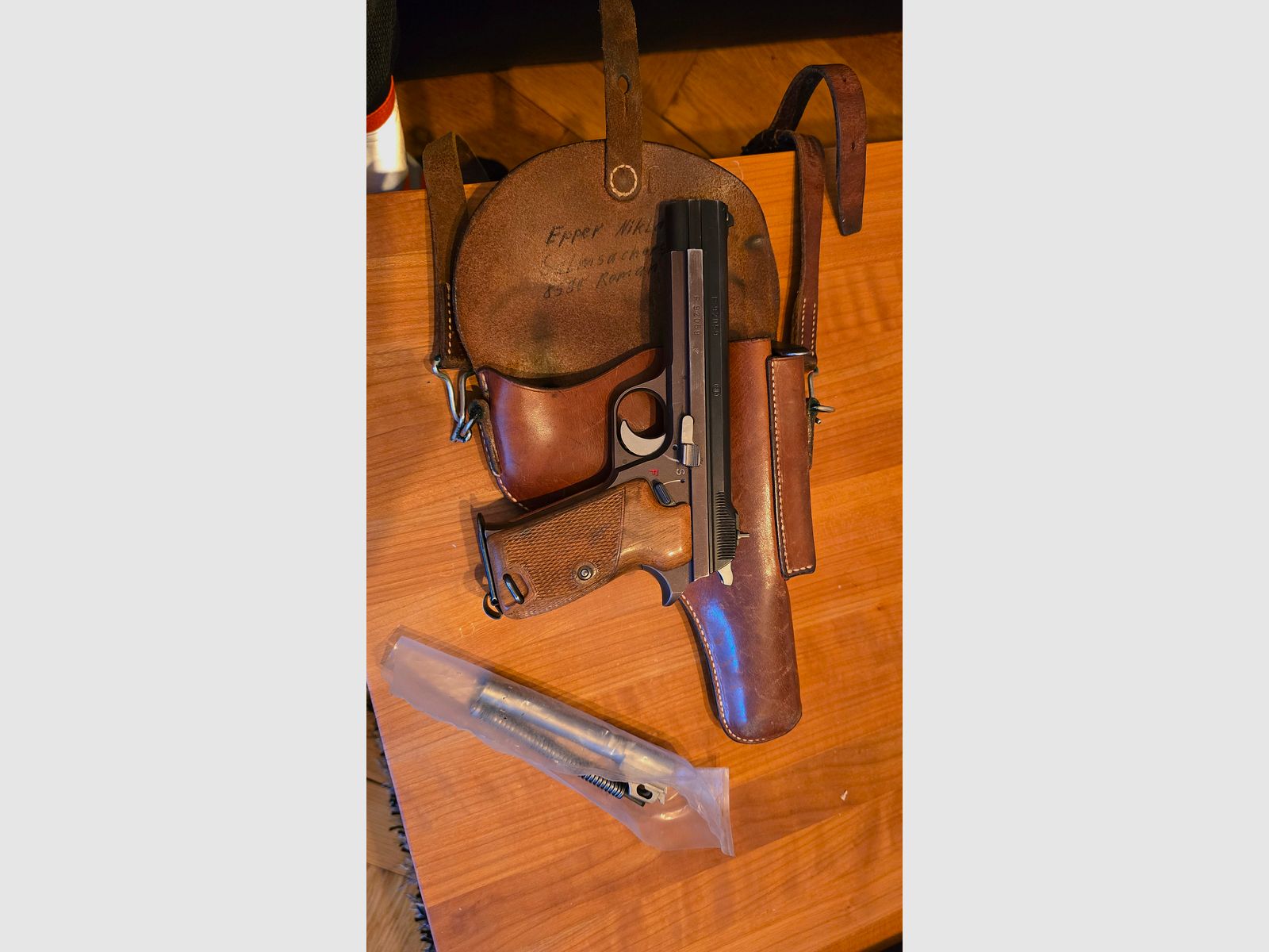 <SIG P210-2 matching number | 9mm + 7.65 interchangeable barrel | Top condition | Collector's item