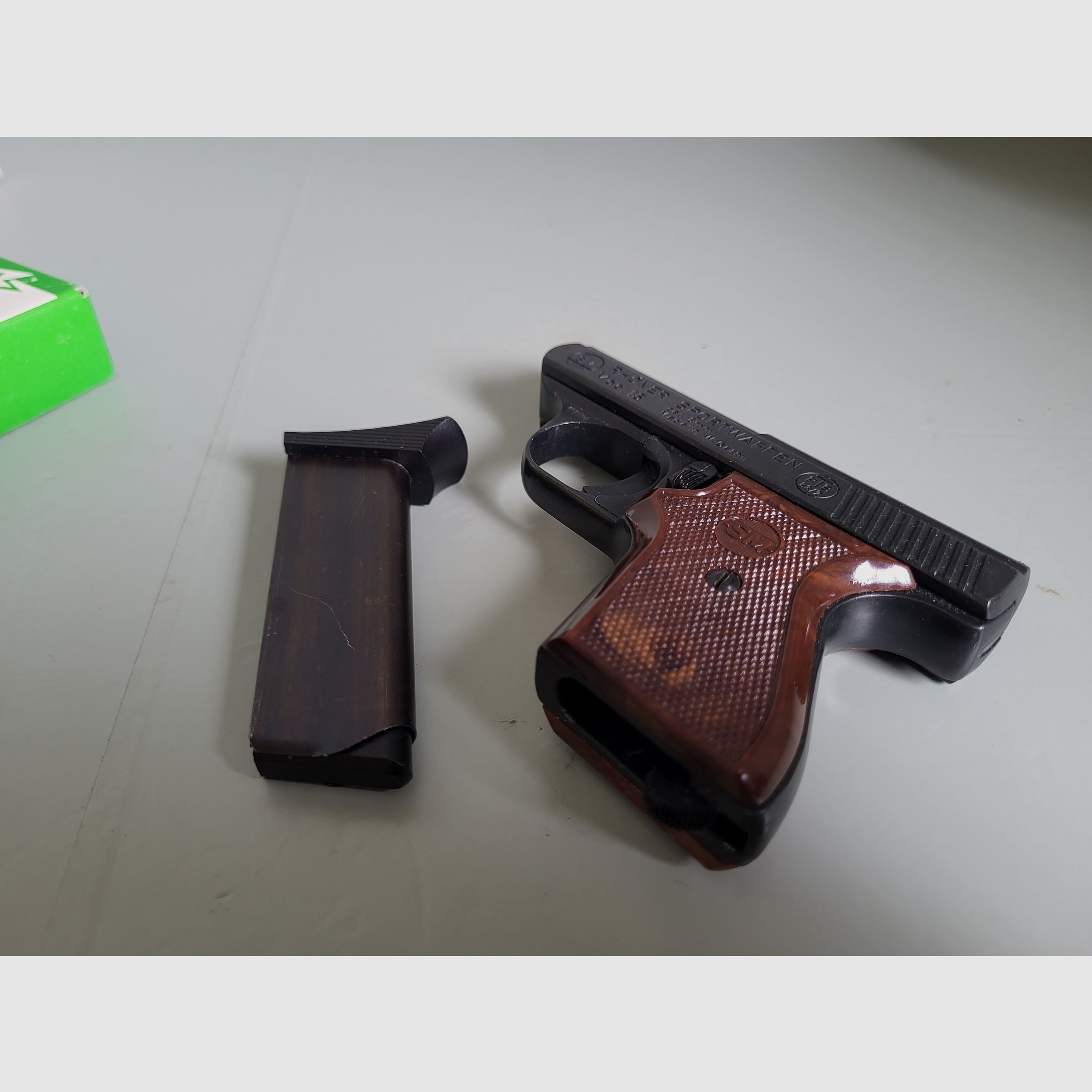 Pistola - Rhöner Mod. 15 arma deportiva - W. Alemania 1983 año - Completo